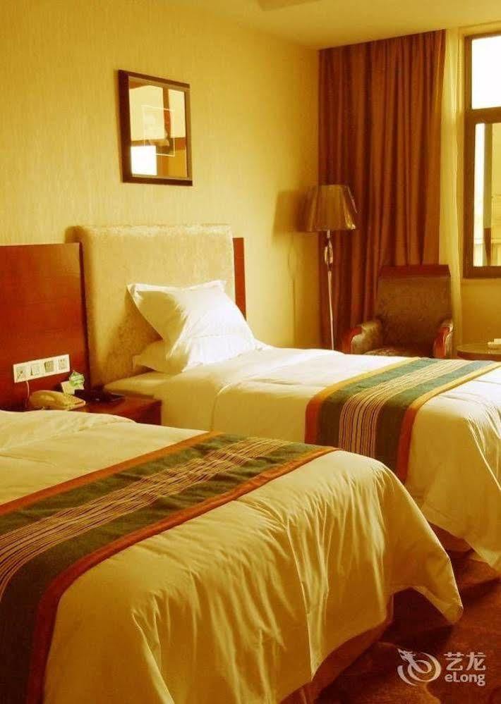 Mingcheng Times Hotel Ченду Екстер'єр фото