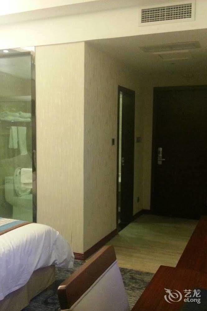 Mingcheng Times Hotel Ченду Екстер'єр фото